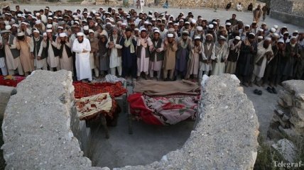 Во второй день выборов в Афганистане погибли 11 человек
