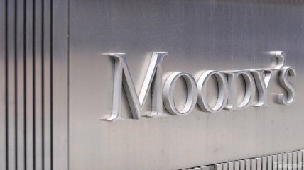 Moody's объяснило, почему повысило прогноз для США