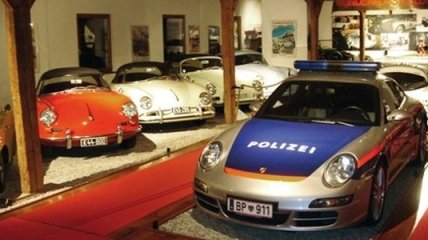 Музей автомобилей  Porshe