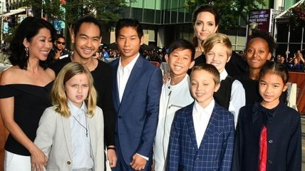 Анджелина Джоли пророчит своим детям карьеру в Голливуде
