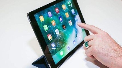 Apple планирует выпустить недорогой iPad