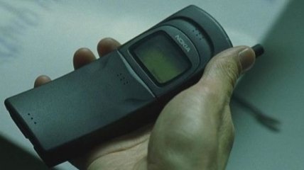 Nokia возродила знаменитый телефон из фильма "Матрица"