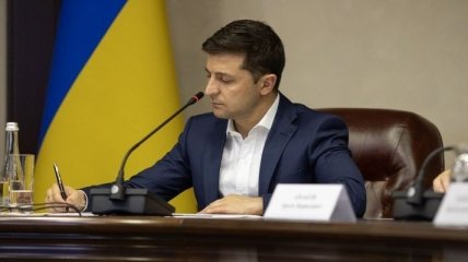 Зеленский снова просит Раду уволить Луценко и заменить Климкина