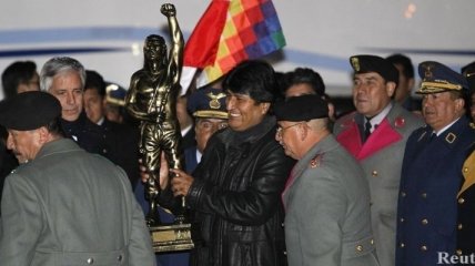 Президент Боливии Эво Моралес наконец-то вернулся на родину  