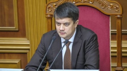 Разумков анонсировал "более чем качественную дискуссию" по закону об особом статусе Донбасса