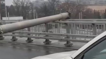 В сети наглядно показали причину новой аварии на Шулявском мосту в Киеве (фото)