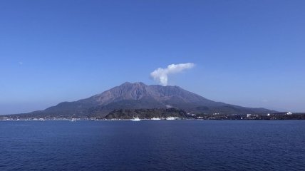 В Японии около АЭС активизировался вулкан