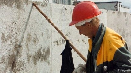 В Минрегионе приняли порядок начисления строителям рыночной зарплаты