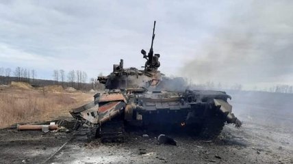 Армія РФ зазнає суцільних втрат