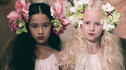 Kids Fashion: высокая мода для девочек от Pale Cloud (ФОТО, видео)