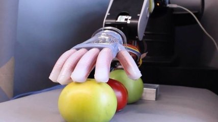 Американцы разработали "мягкую" роботизированную руку
