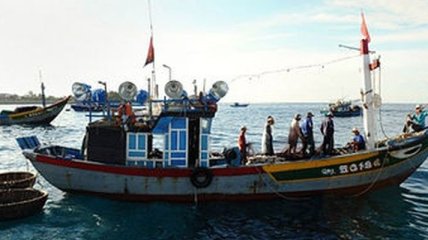 Рыболовецкое судно затонуло у берегов Китая: 17 человек пропали без вести