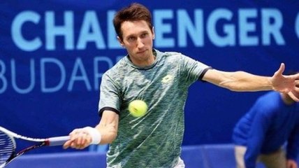 Стаховский заявился в квалификацию Australian Open