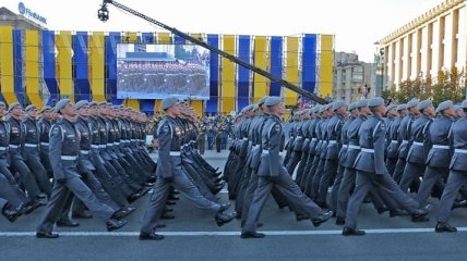 Рада утвердила новое приветствие "Слава Украине" для армии и полиции