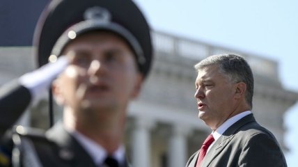 Порошенко: Мы разрываем все оковы, связывающие нас с Российской империей