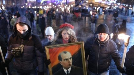 Вице-президент ПАСЕ призвал Порошенко и Дуду обсудить скандальный закон