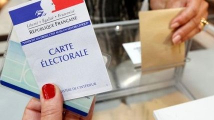 Франция выбрала рекордное количество женщин в парламент