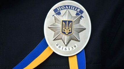 Участник ДТП во Львове ранил ножом полицейского