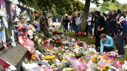 Стрельба в Новой Зеландии: Facebook массово удаляет записи атаки 