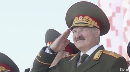 Александр Лукашенко - лауреат Шнобелевской премии мира  