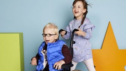 Бренд M&S выпустил линию одежды для детей с ограниченными возможностями