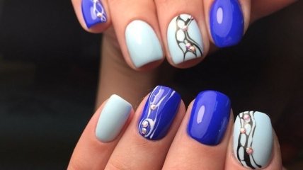 Маникюр 2020: уникальные идеи синего дизайна на короткие ногти (Фото)