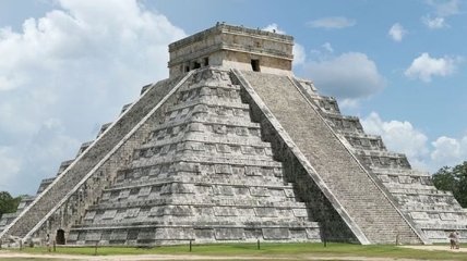 Ученые обнаружили скрытую пирамиду майя