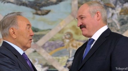 Назарбаев и Лукашенко обсуждали ситуацию в Украине