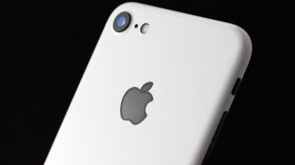 Появились изображения окончательной версии iPhone 8