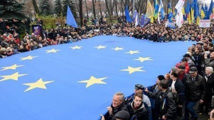 Со времен Евромайдана Украина стала независимым государством - премьер