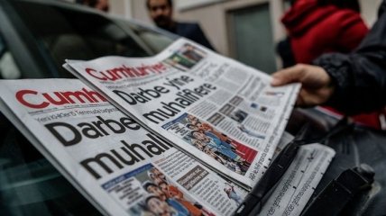 В Турции задержан главред оппозиционной газеты