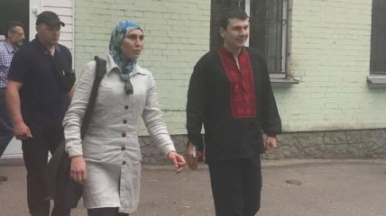 Осмаева выписали из больницы после нападения