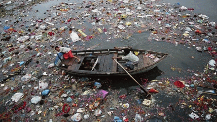 Обратная сторона Индии: как выглядят самые загрязненные реки мира (Фото)