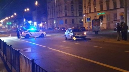 ДТП у Львові: водій таксі збив пішохода