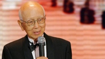 В Гонконге умер Рэймонд Чоу - легендарный продюсер Брюса Ли и Джеки Чана