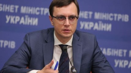 Визовый режим Украины с РФ: инициативу поддержал Омелян