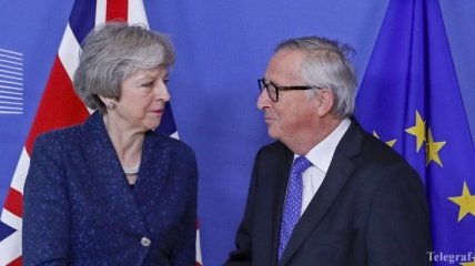 Позиция ЕС по Brexit неизменна: Мэй и Юнкер договориться не смогли