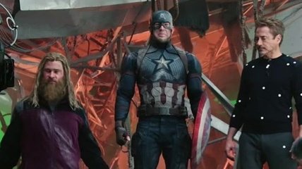 Marvel опубликовала неудачные дубли со съемок фильма "Мстители: Финал" (Видео)