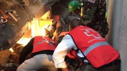 В столице Кении рухнул недостроенный дом, семеро погибших