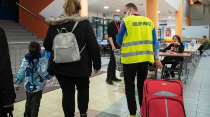 Українські біженці у Польщі