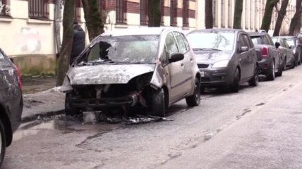 Правоохранители установили заказчика поджога авто журналистки во Львове