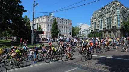 В Киеве появится велодорожка с Почтовой площади до моста Патона