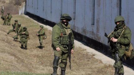 Російські солдати у Криму