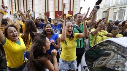 Бразильский болельщик перенес инфаркт после матча Бразилия - Чили