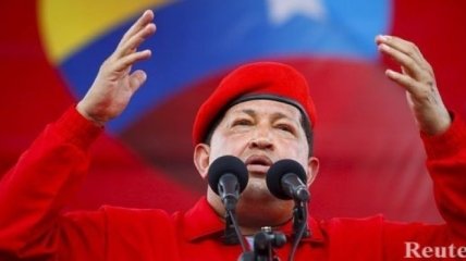 В память о Уго Чавесе ежечасно будут греметь орудийные залпы