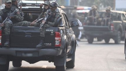 В Шри Ланке Армия и ВМС патрулируют город, где произошли беспорядки