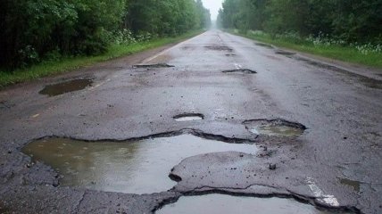 В Одесской области перекрыли трассу Р-33