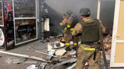 Последствия одного из ударов по Никополю