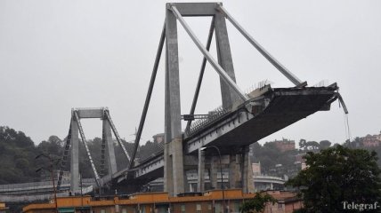 В Сети появилось видео обрушения моста в Италии 