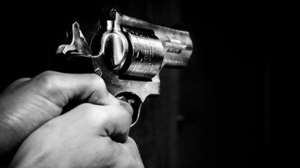 Человек из окружения Плахотнюка застрелился 